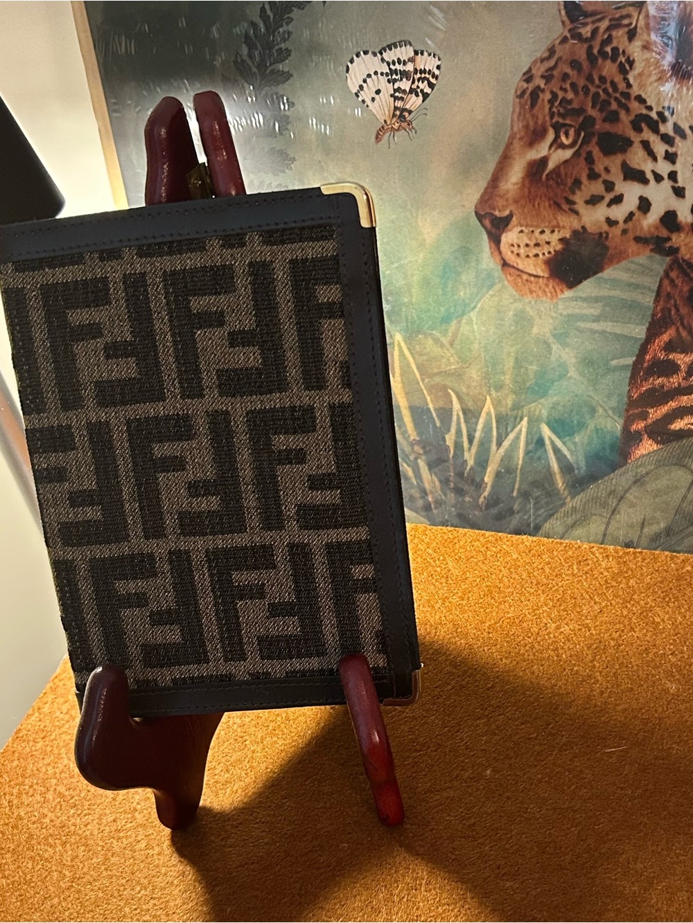 FENDI Pre-Loved Wallet or Passport Holder - Unisex - Picture 3 of 8